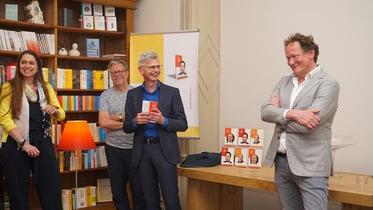 Groen receives 1st copy of book 'Thinking like Elon Musk'